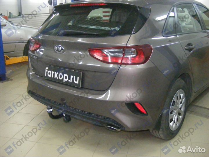 Фаркоп Oris для Kia Ceed (хетчбек) 2018