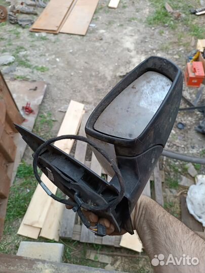 Зеркало правое С ПОВТОРИТЕЛЕМ поло