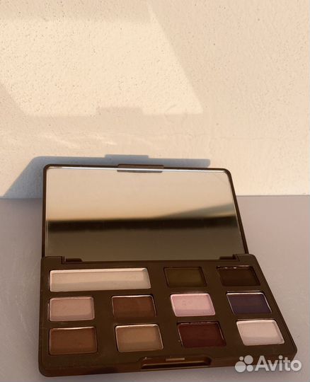 Too Faced Chocolate Chip Палетка теней