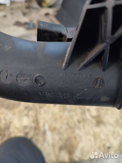 Патрубок интеркулера Vag 2.0TDI