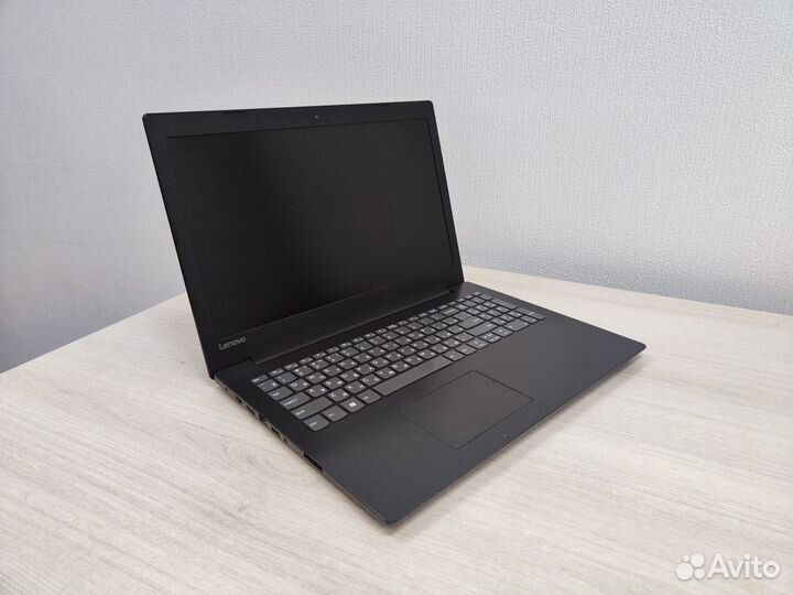 Ноутбук Lenovo 15