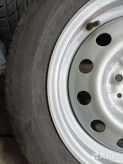 Колеса на штампованных дисках