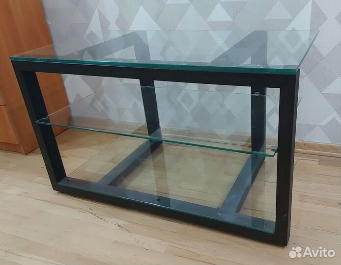 Тумба под телевизор