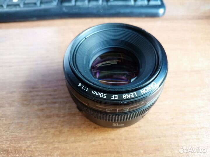 Объектив canon 50mm 1.4