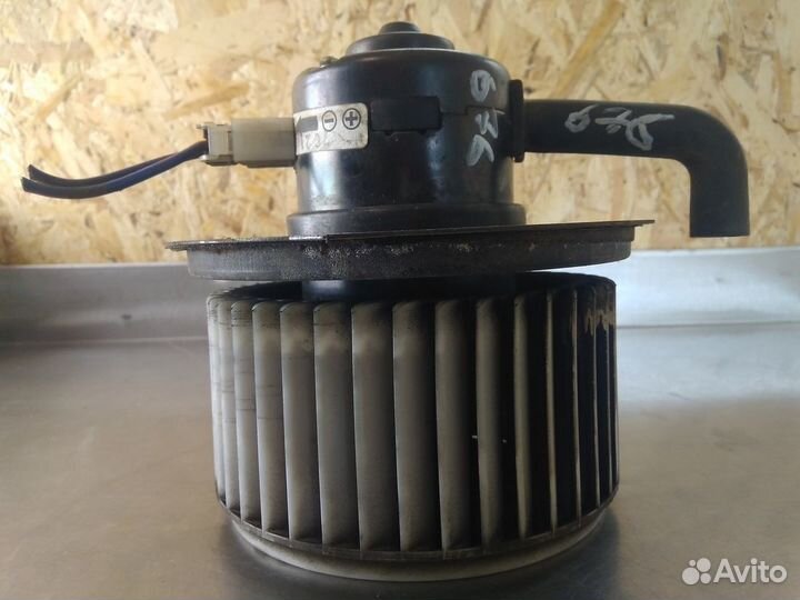 Моторчик отопителя Faw Vita