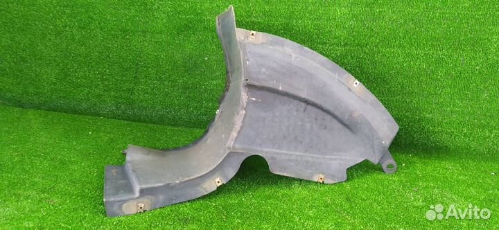 Подкрылок передний правый Volkswagen Passat B7