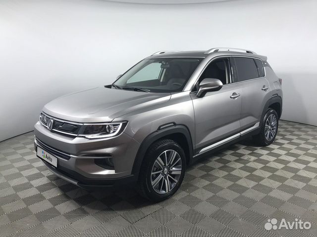 Автомобиль changan cs35 plus