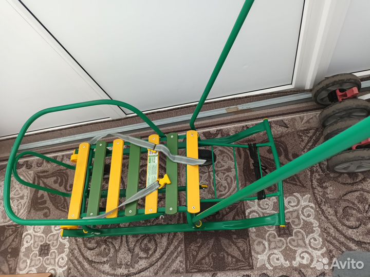 Детские санки с колёсами