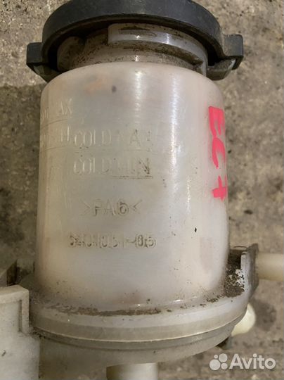 Бачок гур Geely Emgrand EC7