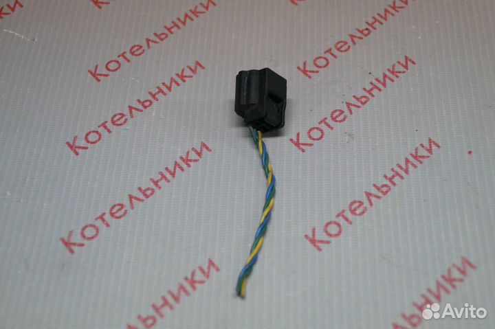 Nissan 23731-1HC1A Разъем датчика распредвала