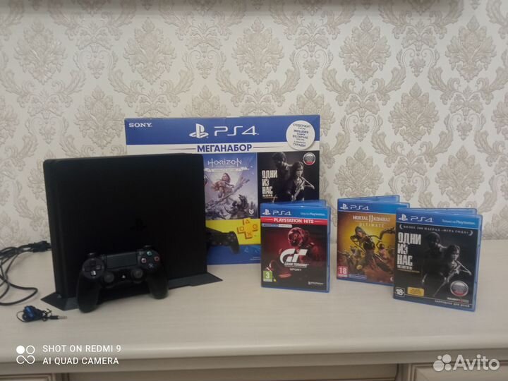 Sony playstation 4 PS4 slim 1tb