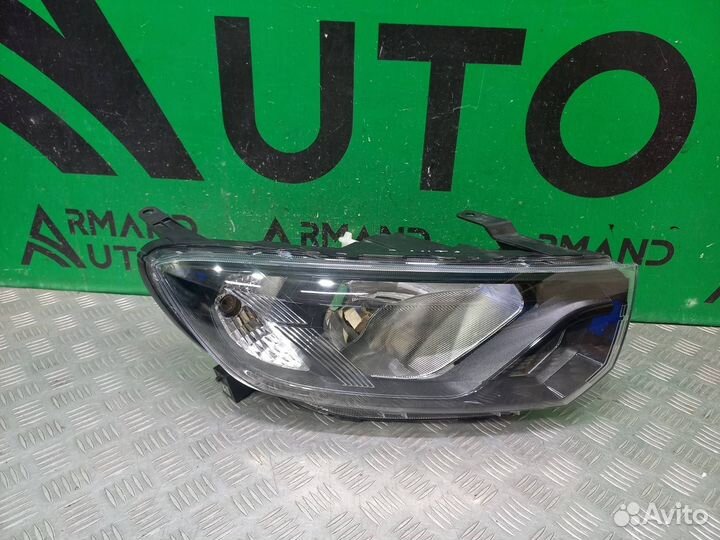 Фара правая LADA Granta 1 2018-Нв