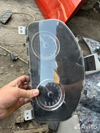 Панель приборов Ssangyong Actyon New 2 G20D 2WD