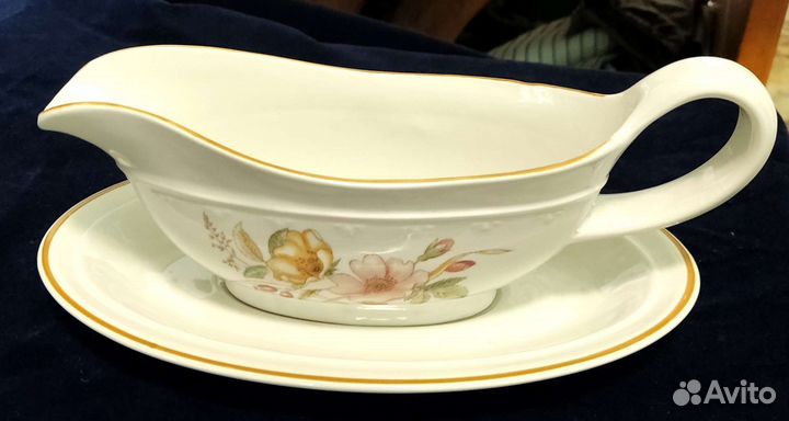 Соусник с блюдцем