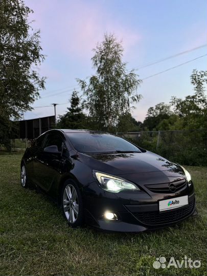 Opel Astra GTC 1.4 МТ, 2011, 226 000 км
