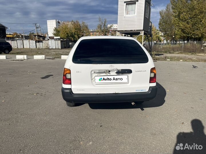 Toyota Corolla 1.5 AT, 1999, 200 000 км