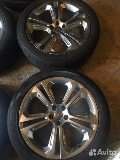 Колеса на дисках оригинал Audi Q5 Q7 A8 R20
