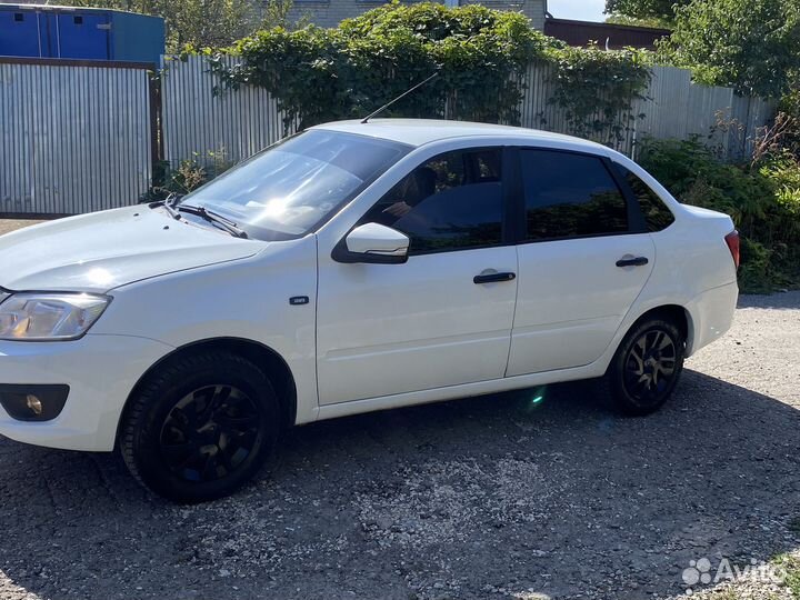 LADA Granta 1.6 МТ, 2014, 220 000 км