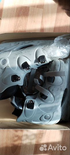 Коньки хоккейные