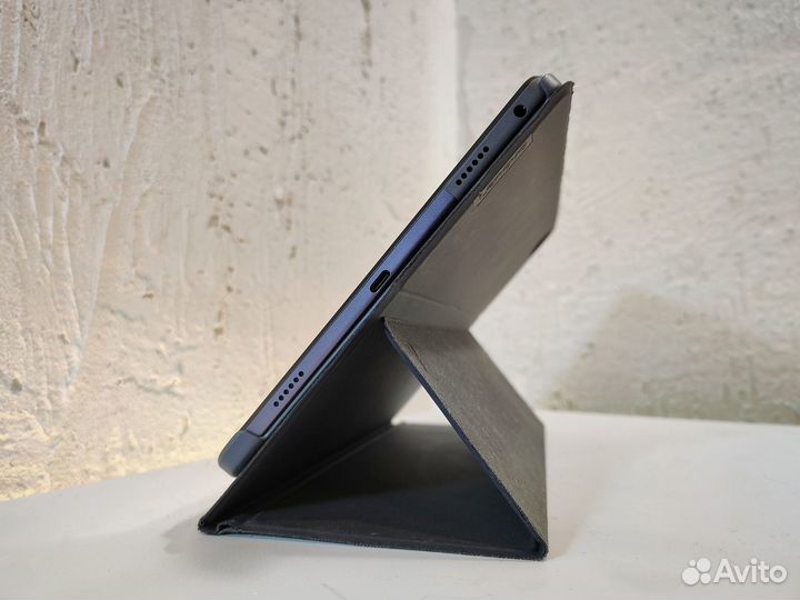 Планшет Lenovo Tab M10 Plus: 4/64 Gb