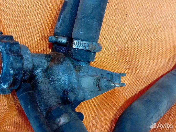 Термостат Honda PC800