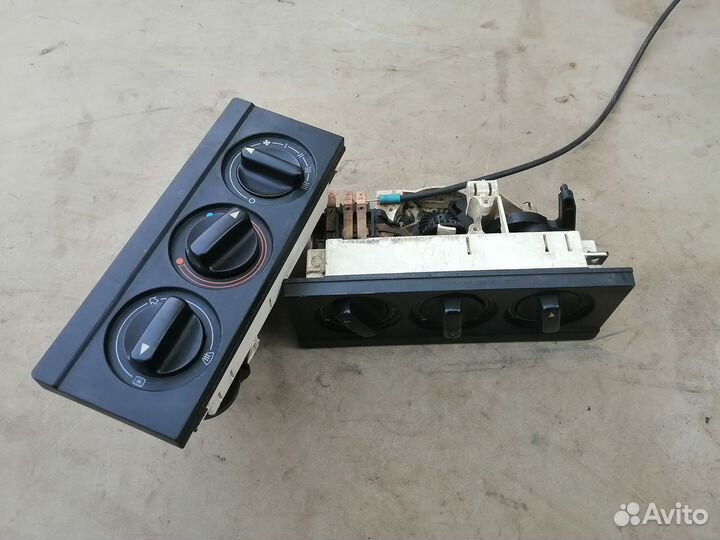 Блок управления отопителем для Audi 80/90 (B3)