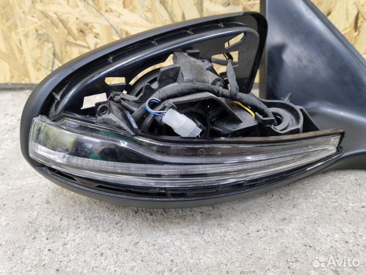 Зеркало правое Mercedes-Benz Glc-Class X253 С 2015