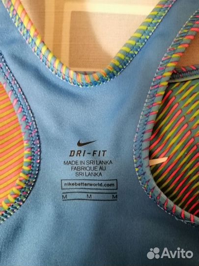 Спортивный топ бра nike
