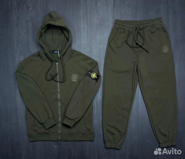 Спортивный костюм stone island