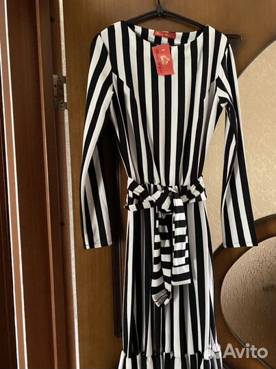 Очень красивое платье 46-48