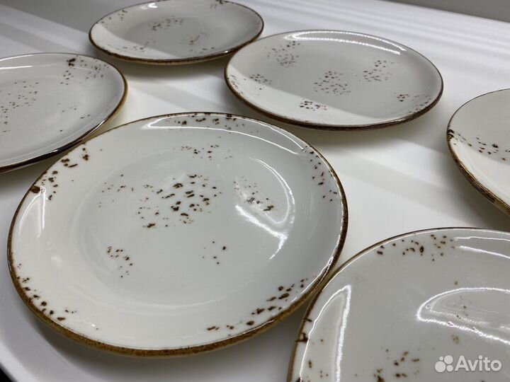 Тарелка закусочная BY bone 19 см