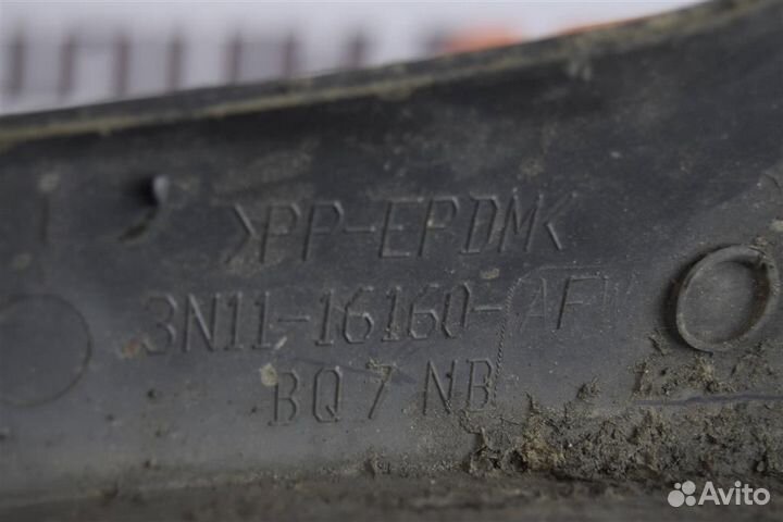 Молдинг крыла переднего правого Форд Фьюжн