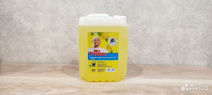 Средство для мытья полов Mr Proper