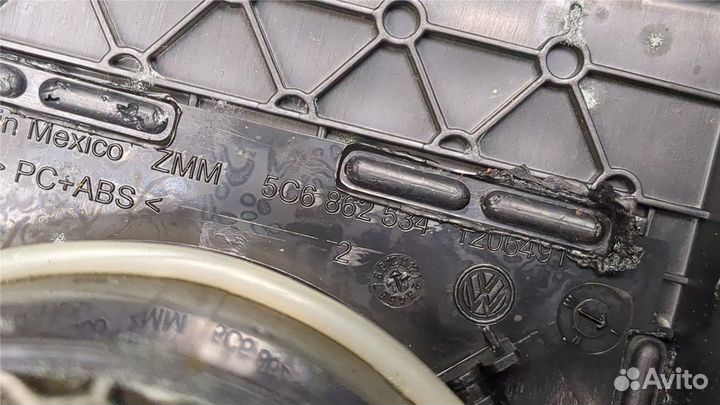 Консоль салона Volkswagen Jetta 6, 2011