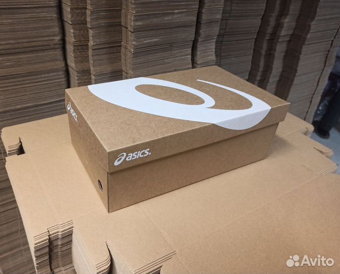 Коробки для обуви Asics