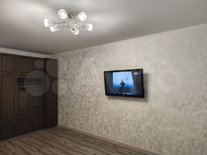 1-к. квартира, 39 м², 8/9 эт.