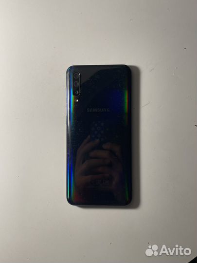 Samsung Galaxy A50, 4/64 ГБ