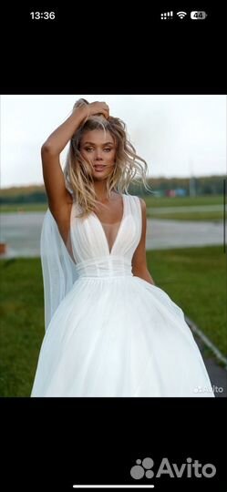 Свадебное платье 42 Маделин Романова