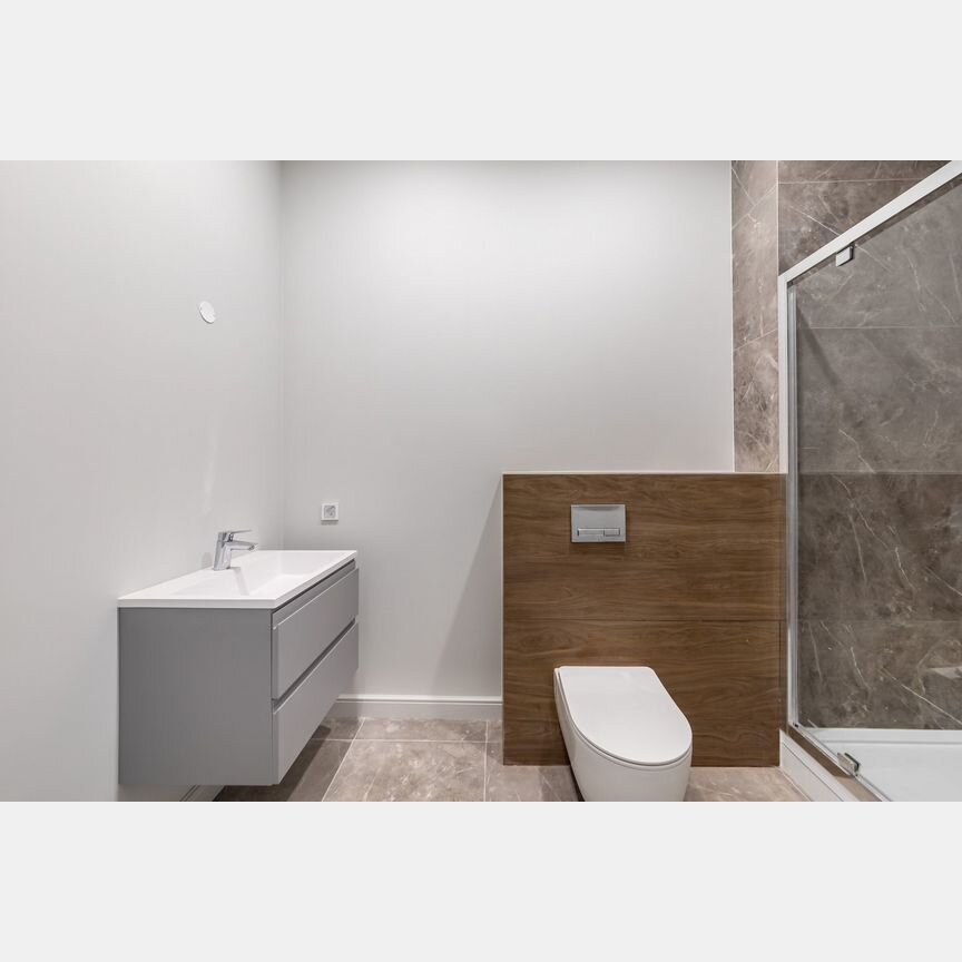 4-к. квартира, 130,4 м², 8/13 эт.