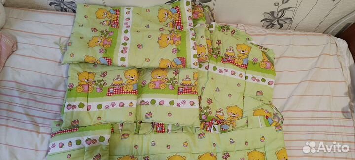 Бортики и балдахин в детскую кроватку