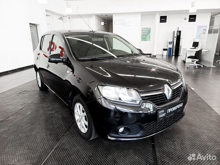 Renault Sandero 1.6 AT, 2016, 119 272 км