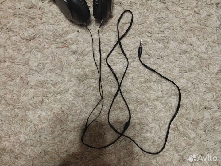 Наушники накладные проводные
