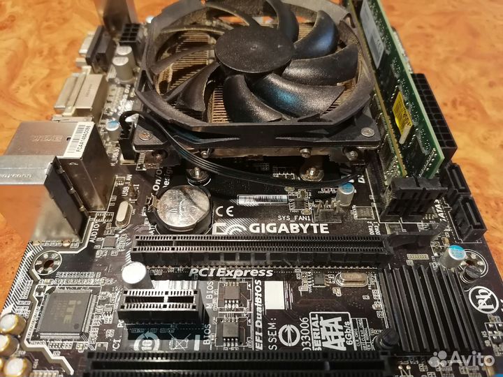 Продам процессор AMD A8-8650B