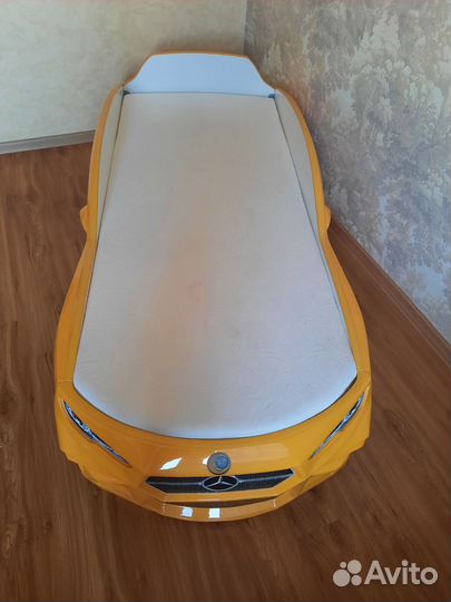 Детская кровать машина 2штуки