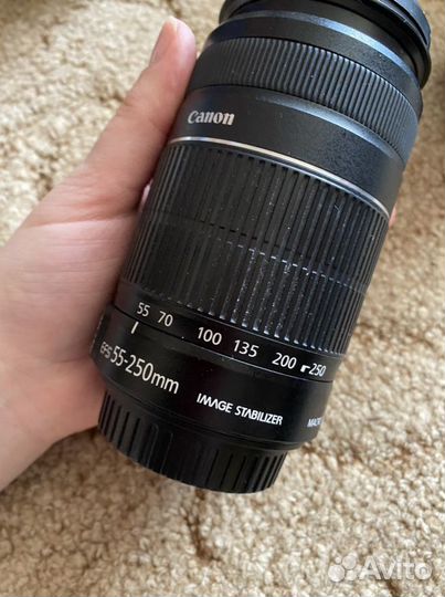 Фотоаппарат, 2 объектива, вспышка, отражатель