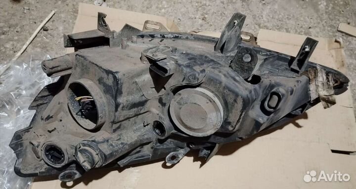 Фара правая Renault Scenic Conquest