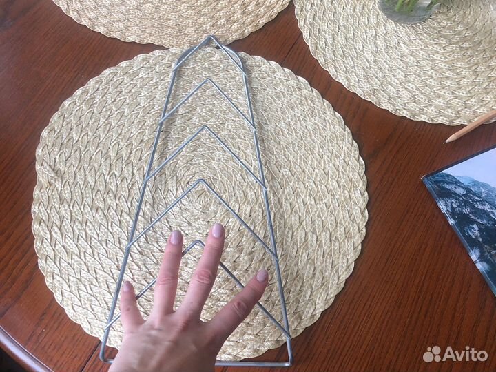 Подставка-держатель для крышек