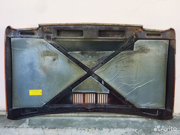 Капот на ваз 2121