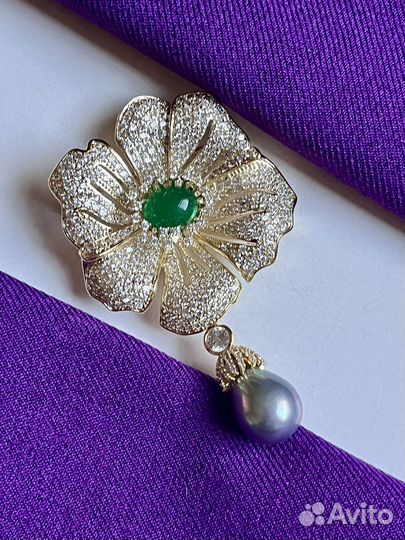 Брошь Цветок ослепительный