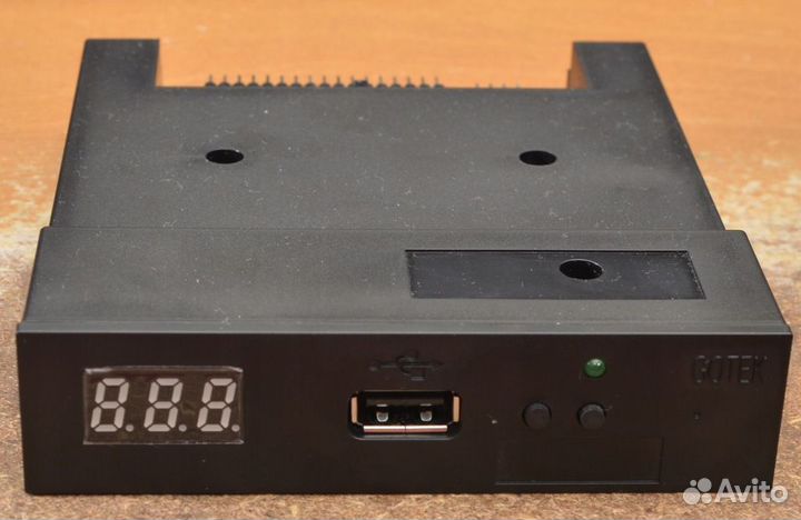 Эмулятор флоппи-дисковода Gotek, привод Gotek